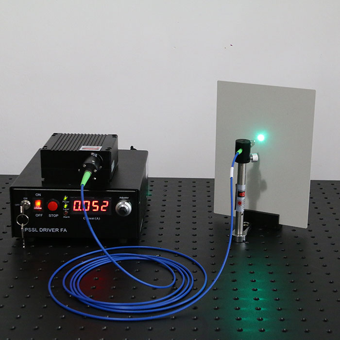 525nm 5W 섬유 결합 레이저 고성능 녹색 레이저 빔